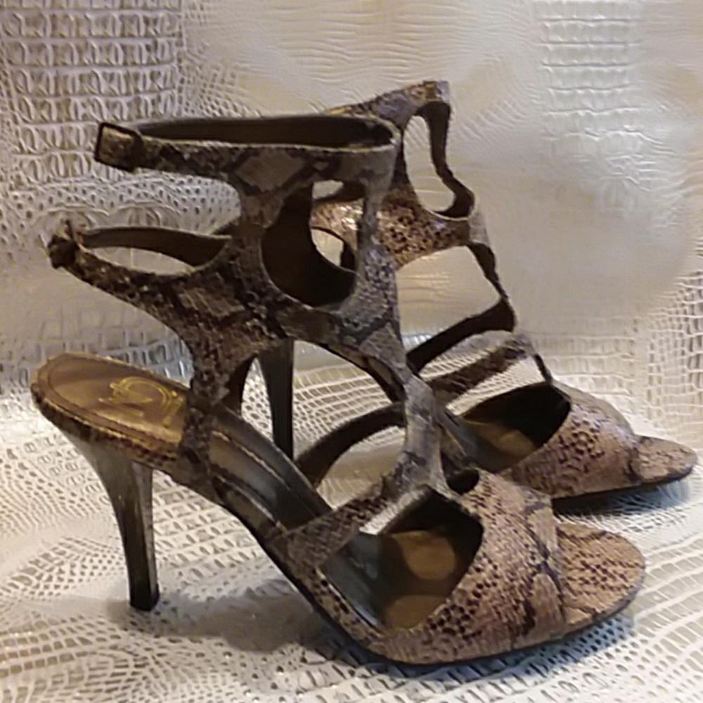 Like New Snake Print Heels